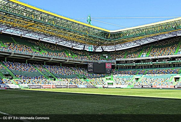 Maxi Araújo assegura futuro de leão até 2030 Maxi Araújo assegura futuro de leão até 2030