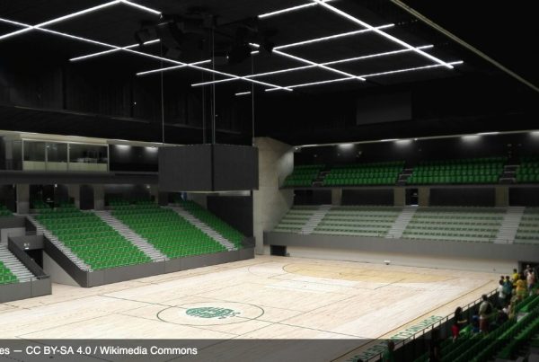 Voleibol: Sporting vence o Espinho por 3-0 e assume a liderança da Liga Voleibol: Sporting vence o Espinho por 3-0 e assume a liderança da Liga